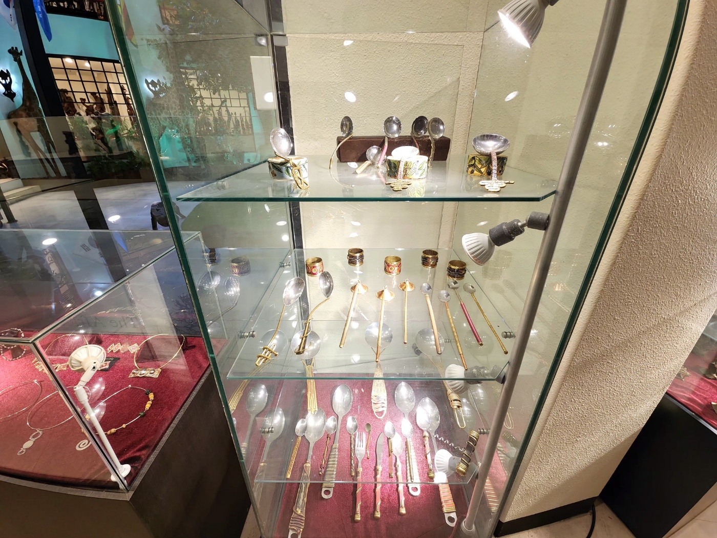 3067302113_3PbQZOle_3ea0e426b6ab8b6c29b597e77494c91018ad1013.jpg 이미지크게보기