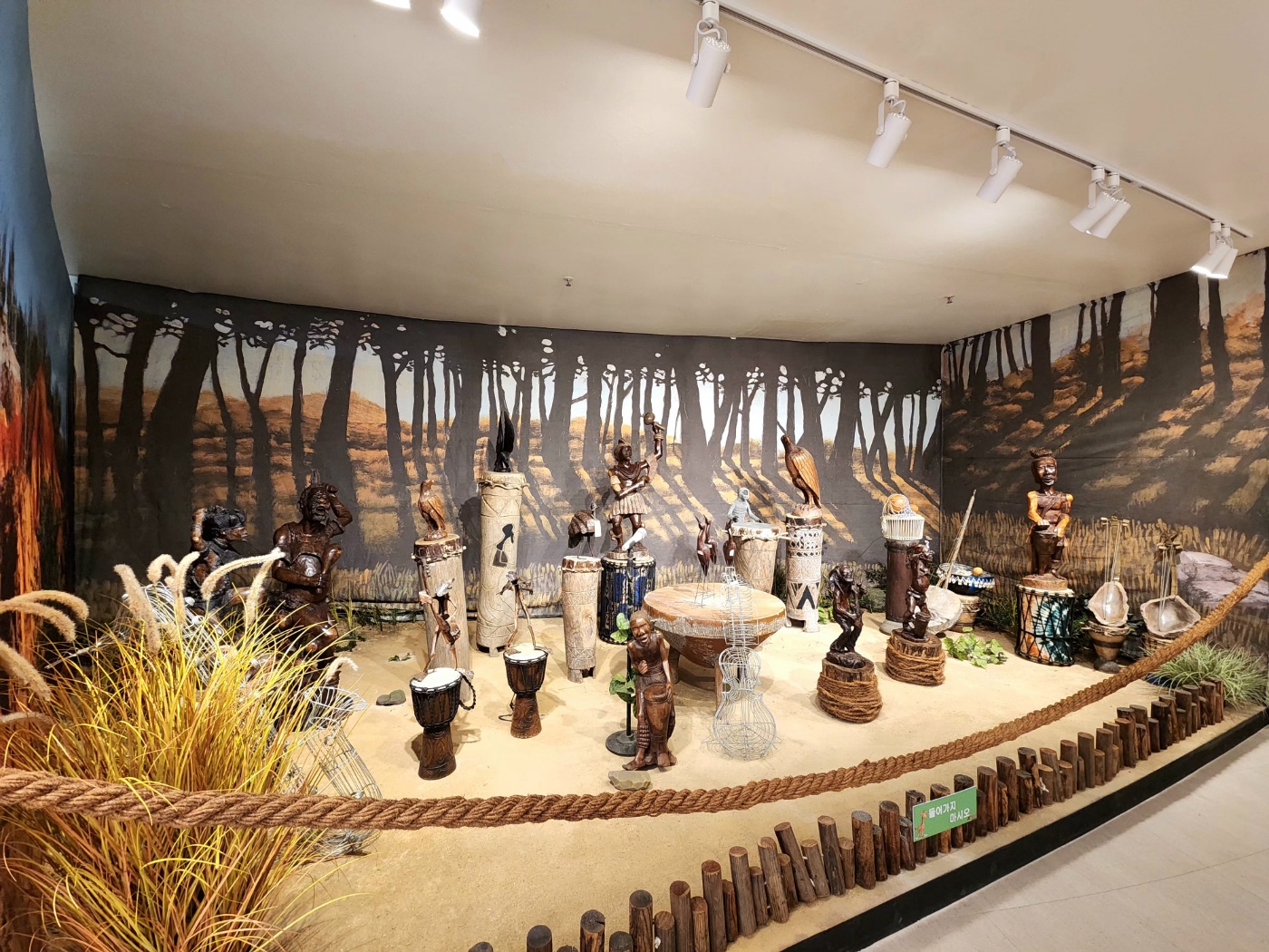 3067302113_m90VG2FI_df72764391b889e0bdd069a6feb1ff78c2bee0d6.jpg 이미지크게보기