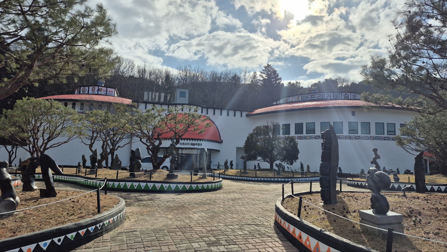 3067302113_uGwgXRj1_c36bac392e738cc5ed8f80324091365639aeb85e.jpg 이미지크게보기